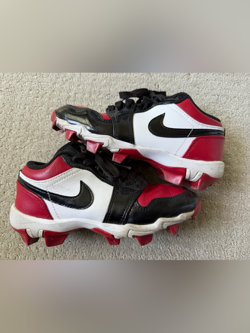 Nike Kids Red/Black/White Cleats Fastflex